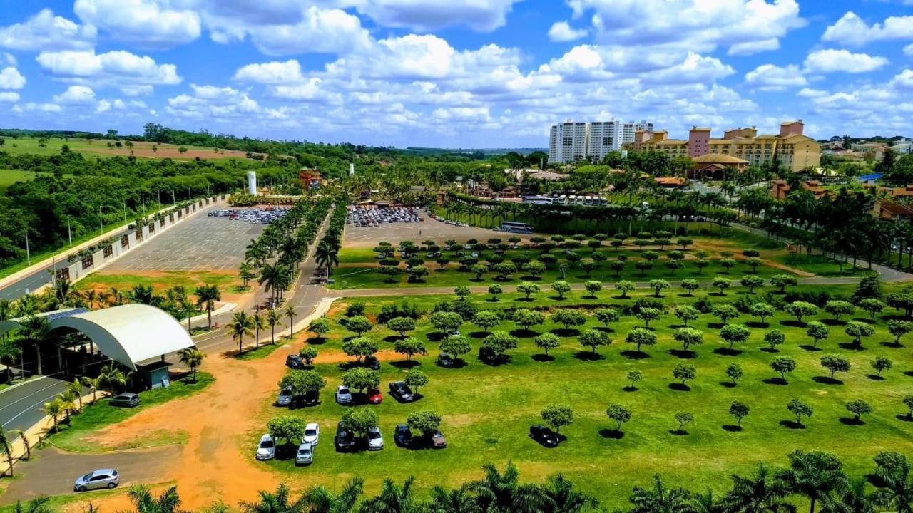 Hospedagem Olimpia -Sp Buitenkant foto